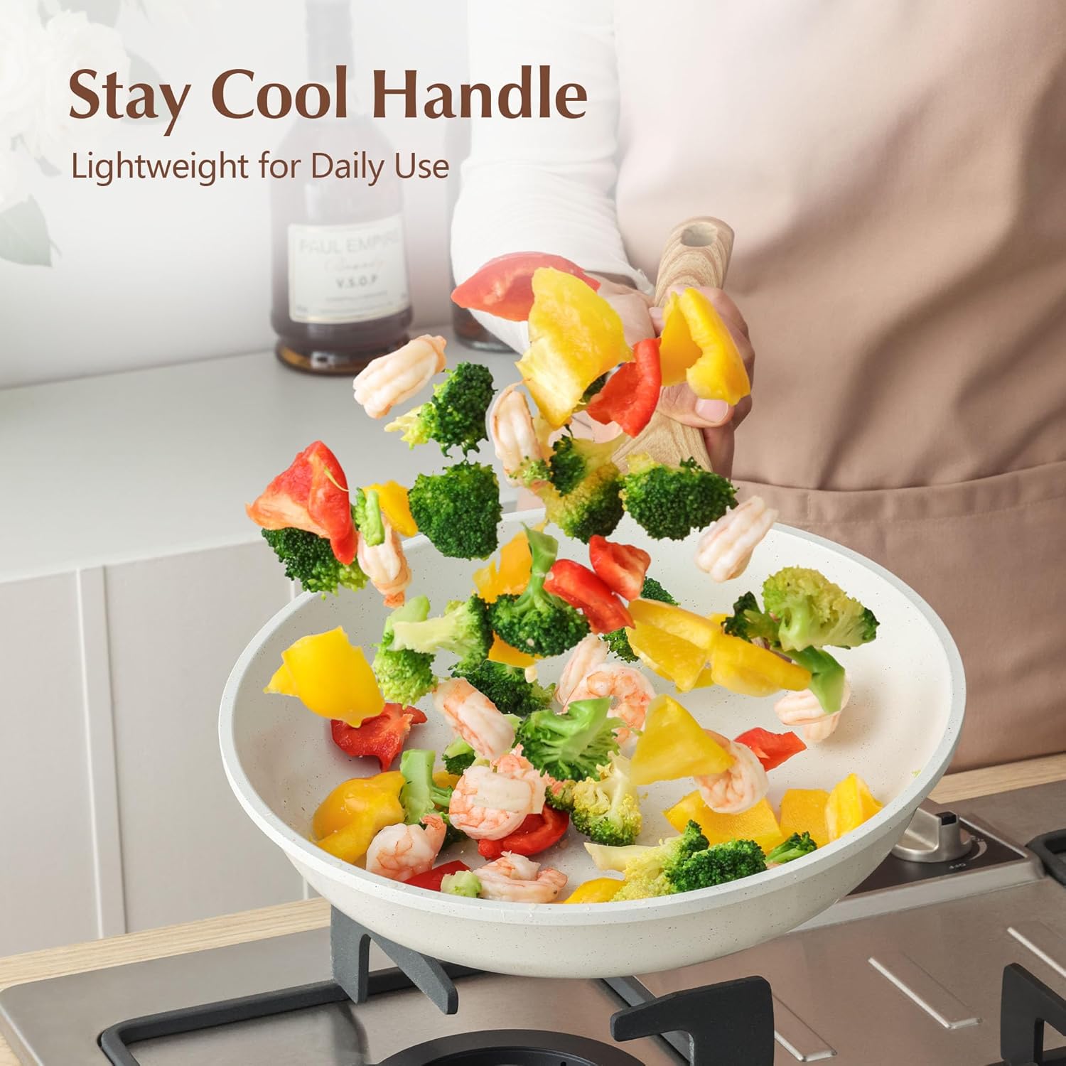 SENSARTE Nonstick Ceramic Frying Pan Skillet with Lid, 9.5 Inch Omelet Pan, Healthy Non Toxic Chefs Pan, Induction Compatible Egg Pan with Heat Resistant Handle, Free of Intentionally Added PFAS/PTFE