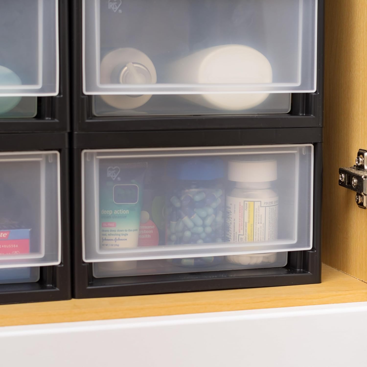 IRIS USA 6 Qt. Plastic Drawer Storage Organizer Stacking Drawers, 8-Pack, Stackable Unit with Sliding Drawer for Clothes Bedroom Kitchen Under Sink Pantry Craft Room Bathroom Dorm Office, Black